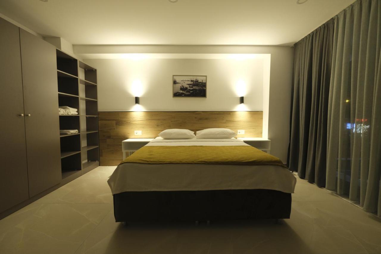Tut Hotel Antalya Bagian luar foto