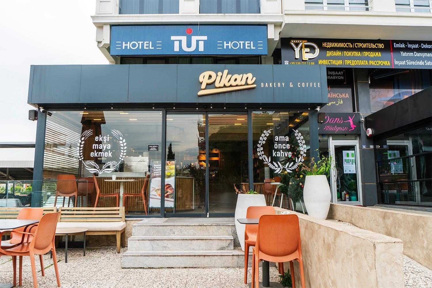 Tut Hotel Antalya Bagian luar foto
