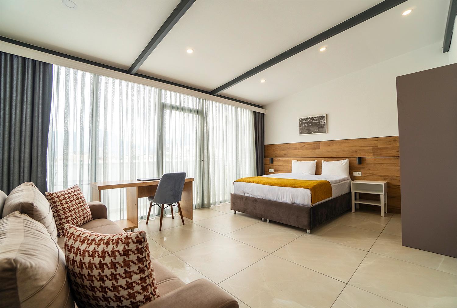 Tut Hotel Antalya Bagian luar foto